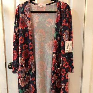 Lularoe Sarah duster. Size Small. NWT.